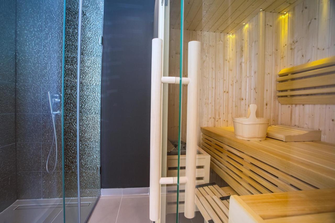 Villa Petra Kaštela エクステリア 写真