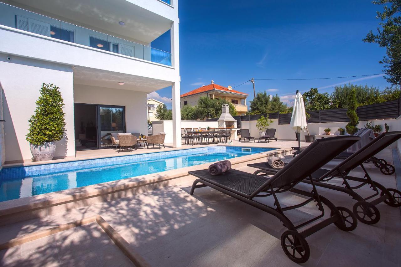 Villa Petra Kaštela エクステリア 写真