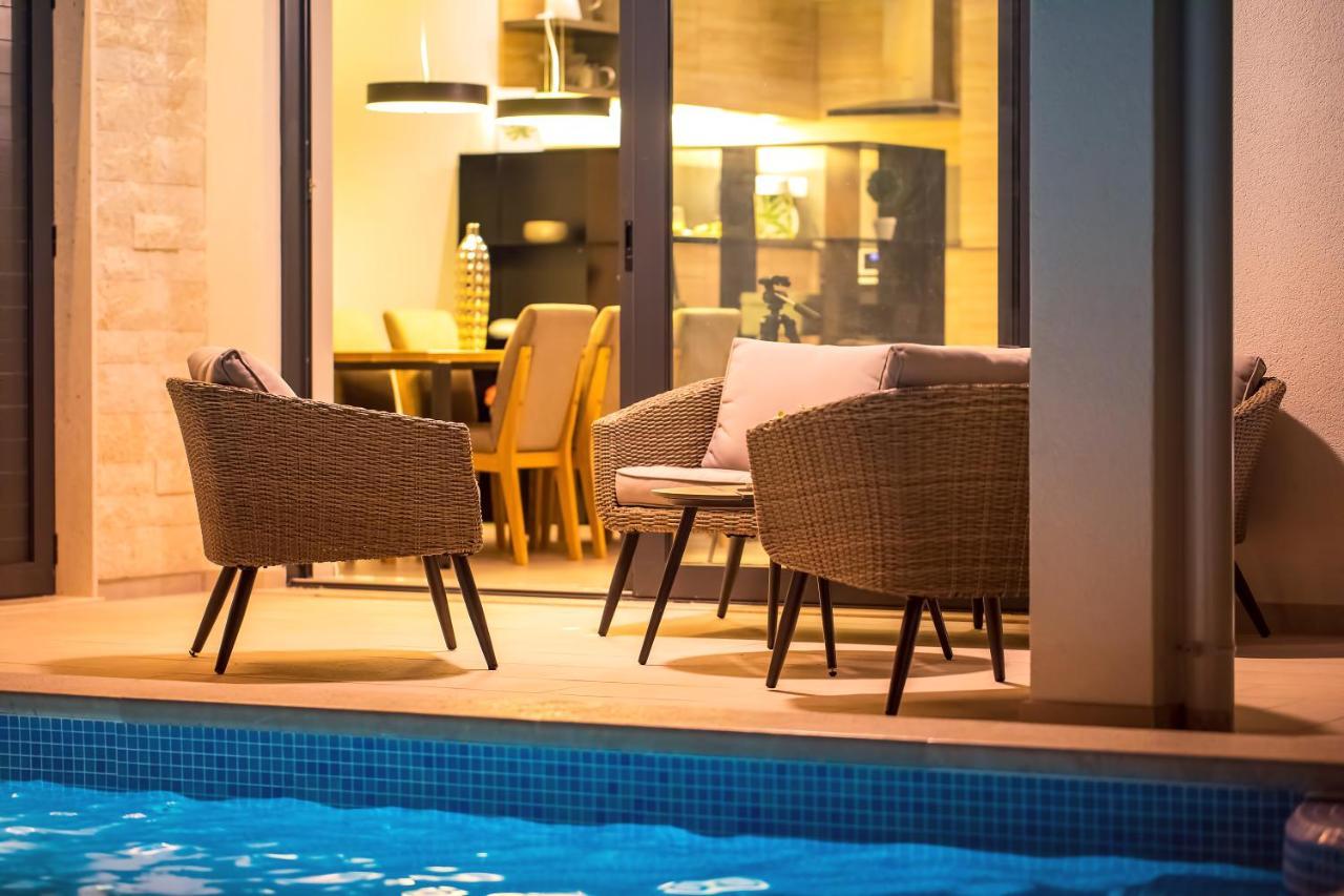 Villa Petra Kaštela エクステリア 写真